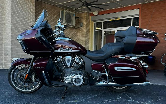 2022 Indian Motorcycle® Pursuit Limited with Premium Package