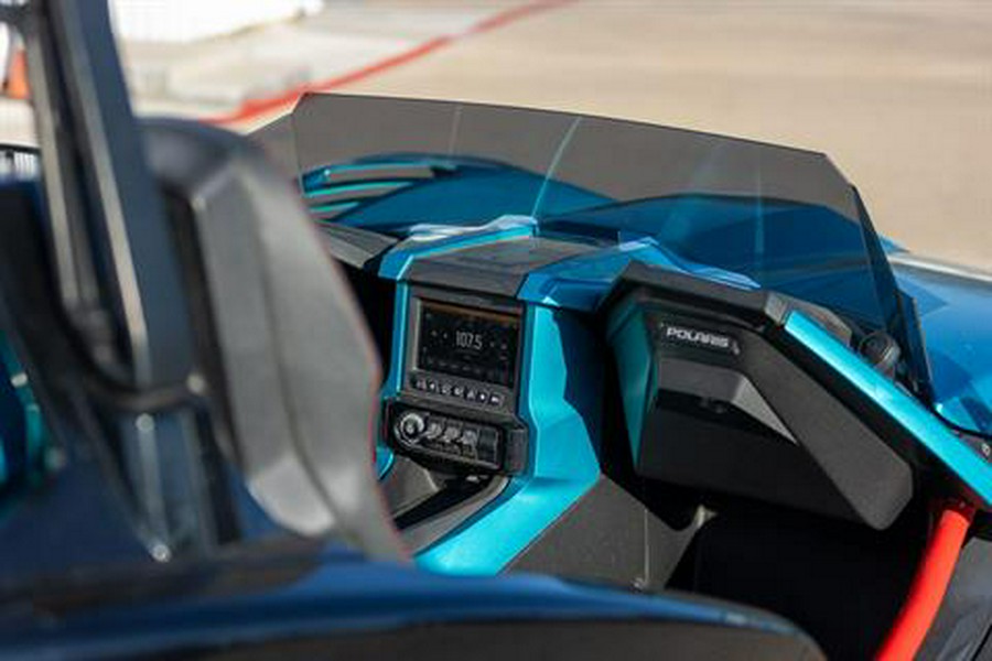 2022 Polaris SLINGSHOT