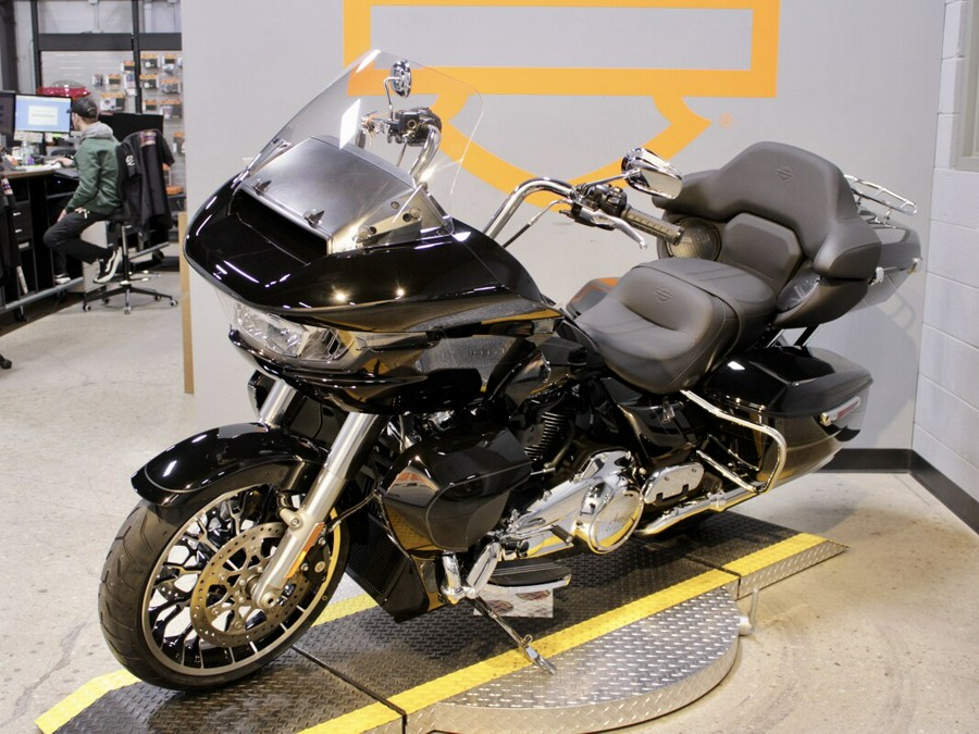 New 2026 Harley-Davidson Road Glide Limited Grand American Touring FLTRXL Motorcycle For Sale In Columbus, OH