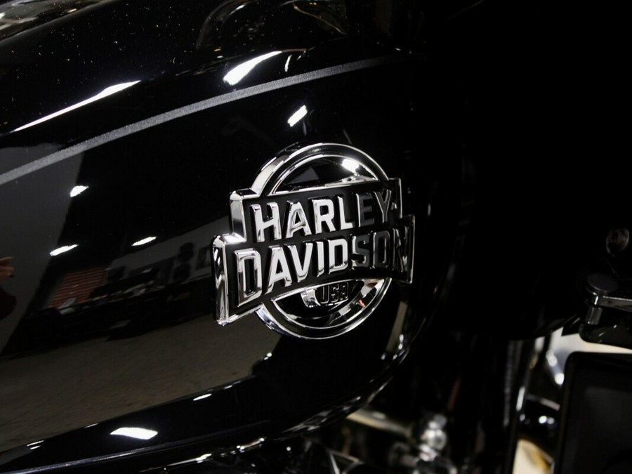 New 2026 Harley-Davidson Road Glide Limited Grand American Touring FLTRXL Motorcycle For Sale In Columbus, OH