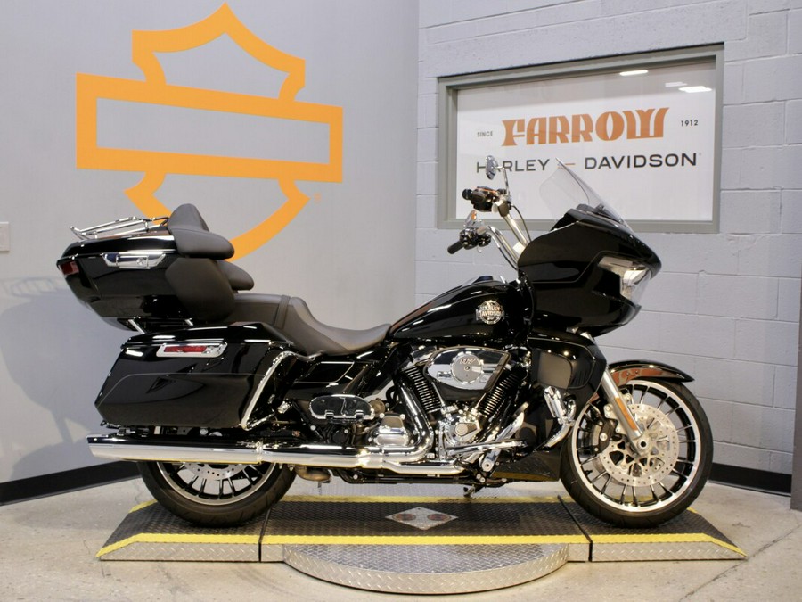 New 2026 Harley-Davidson Road Glide Limited Grand American Touring FLTRXL Motorcycle For Sale In Columbus, OH