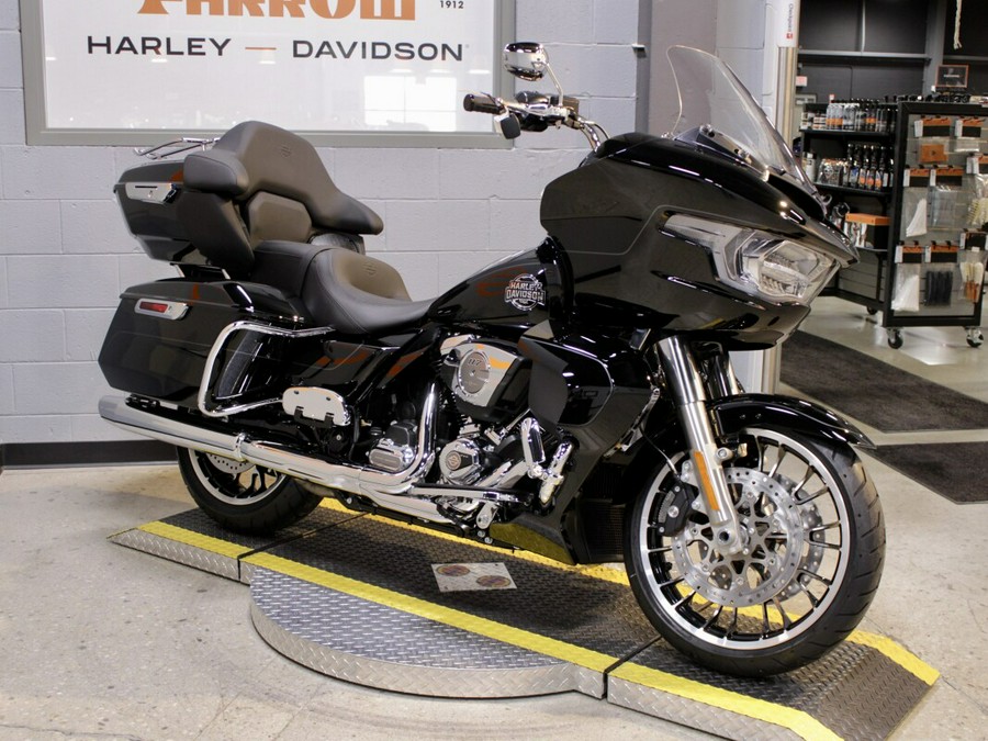 New 2026 Harley-Davidson Road Glide Limited Grand American Touring FLTRXL Motorcycle For Sale In Columbus, OH