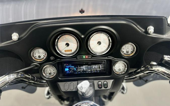 2009 Harley-Davidson FLHX - Street Glide