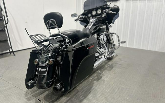 2009 Harley-Davidson FLHX - Street Glide