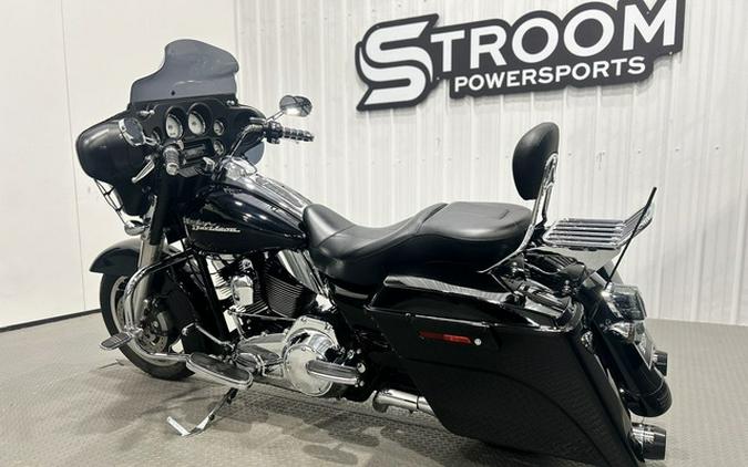 2009 Harley-Davidson FLHX - Street Glide