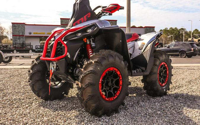2026 Can-Am® Renegade X mr 1000 R Hyper Silver & Legion Red