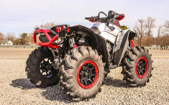2026 Can-Am® Renegade X mr 1000 R Hyper Silver & Legion Red