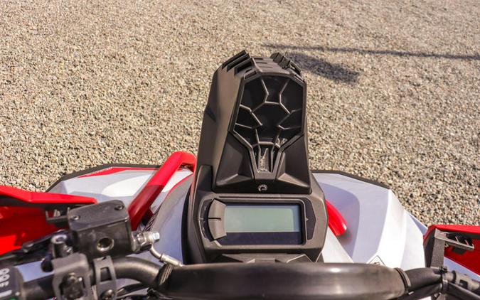 2026 Can-Am® Renegade X mr 1000 R Hyper Silver & Legion Red