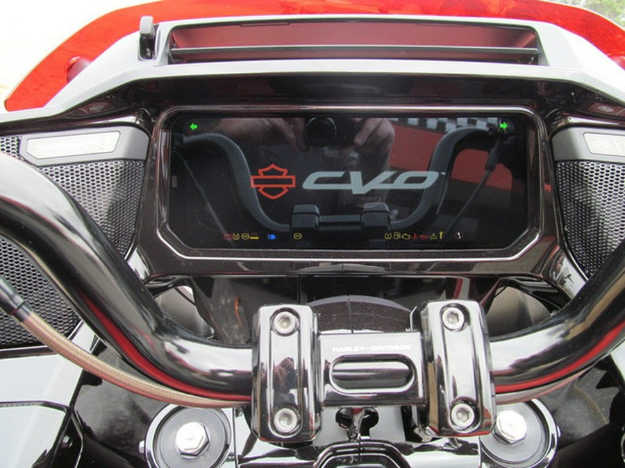 2026 Harley-Davidson FLTRXSTSE - CVO Road Glide ST