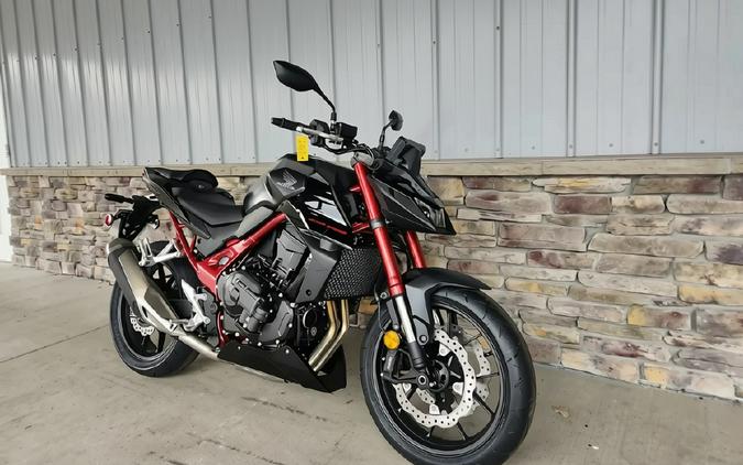 2026 Honda CB750 Hornet E-Clutch