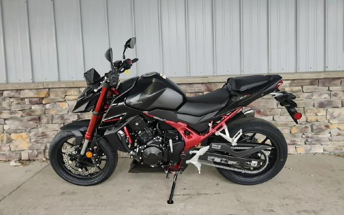 2026 Honda CB750 Hornet E-Clutch