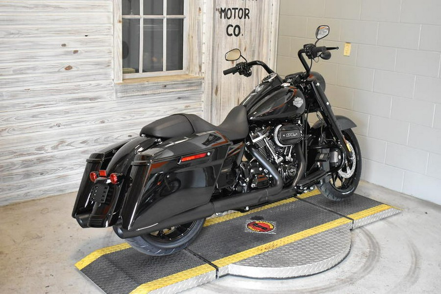 2023 Harley-Davidson® FLHRXS - Road King® Special