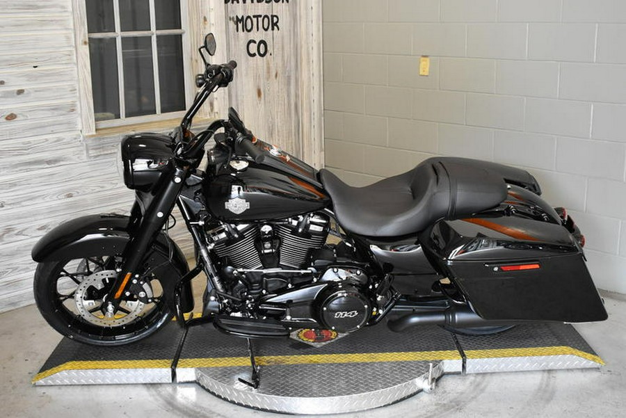 2023 Harley-Davidson® FLHRXS - Road King® Special