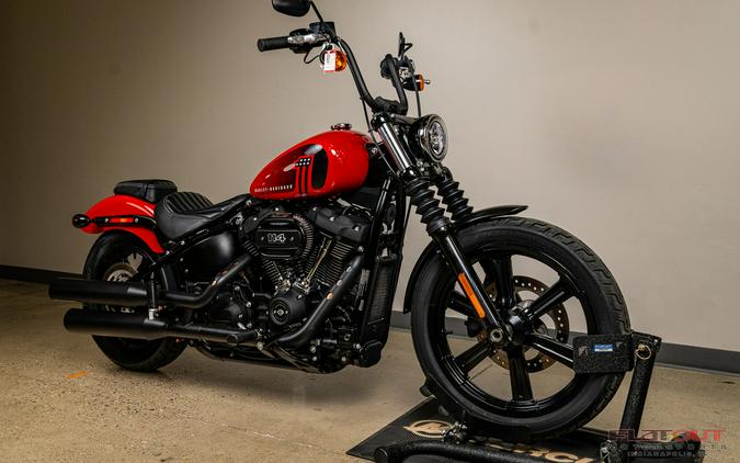 2022 Harley-Davidson® SOFTAIL STREET BOB 114