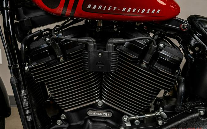 2022 Harley-Davidson® SOFTAIL STREET BOB 114