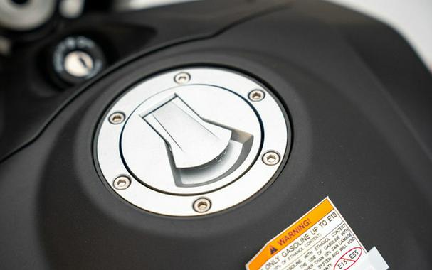 2025 Moto Guzzi V85 Strada