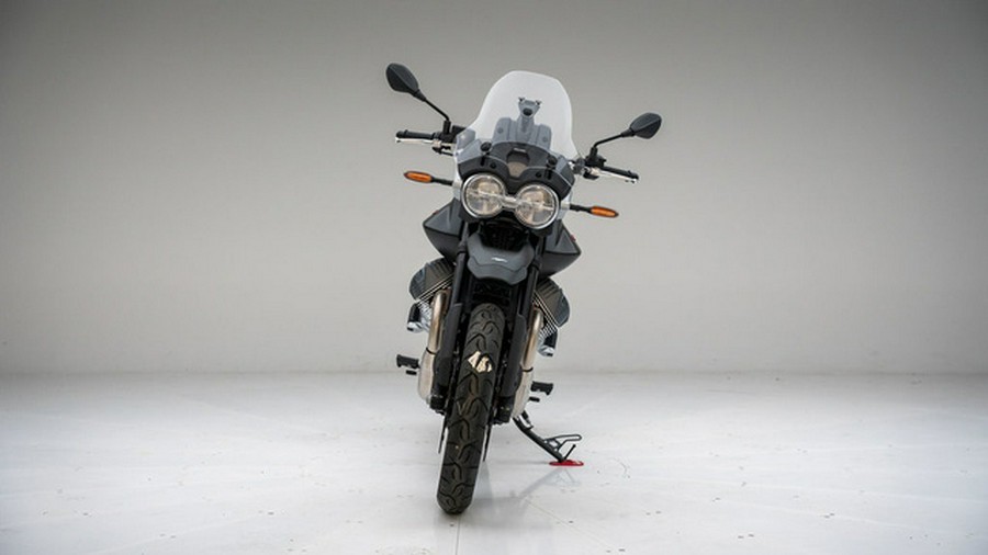 2025 Moto Guzzi V85 Strada