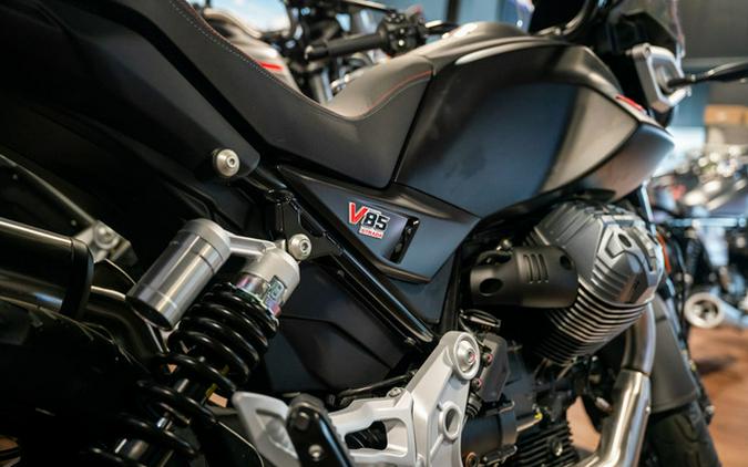 2024 Moto Guzzi V85 Strada