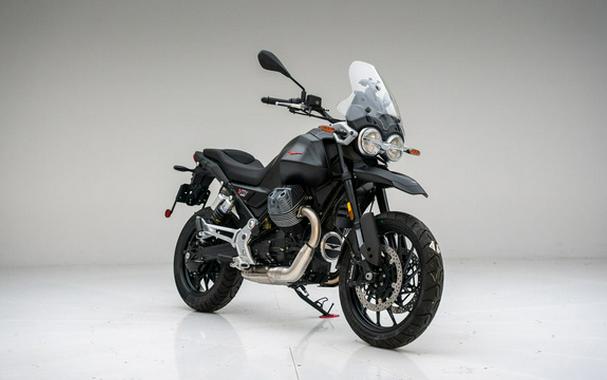 2025 Moto Guzzi V85 Strada