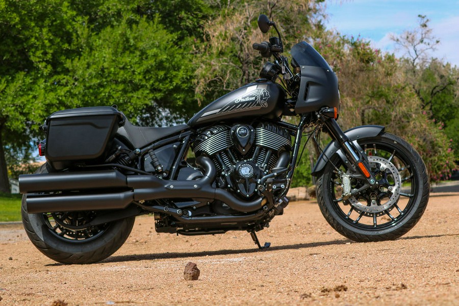 2025 Indian Motorcycle® Sport Chief RT Black Smoke