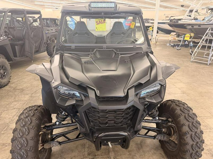 2022 Honda® Talon 1000R Fox Live Valve
