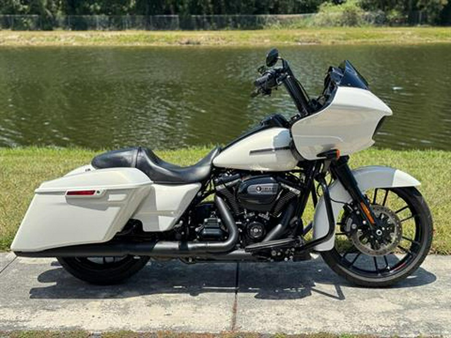 2018 Harley-Davidson Road Glide® Special