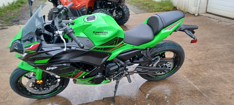 2024 Kawasaki Ninja® 650 ABS KRT Edition