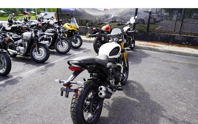 2026 Triumph Scrambler 400 XC