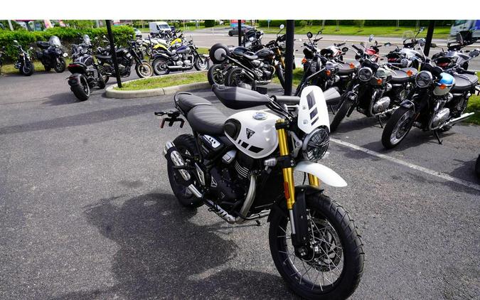 2026 Triumph Scrambler 400 XC