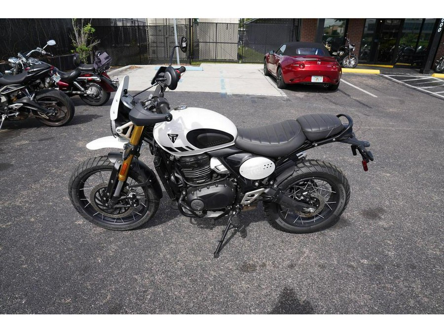 2026 Triumph Scrambler 400 XC
