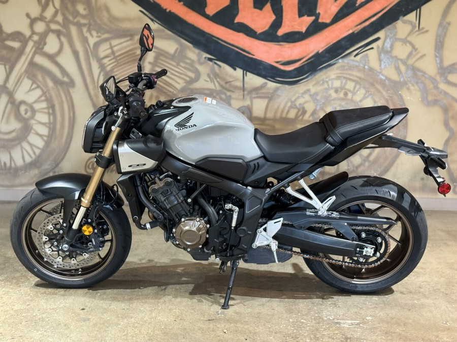 CB650RAR 2024 CB650R
