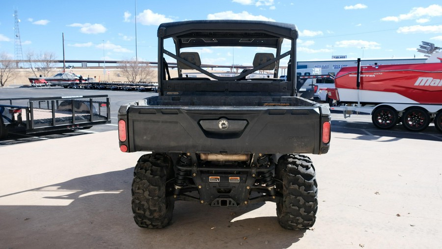 2023 CAN-AM DEFENDER DPS HD9