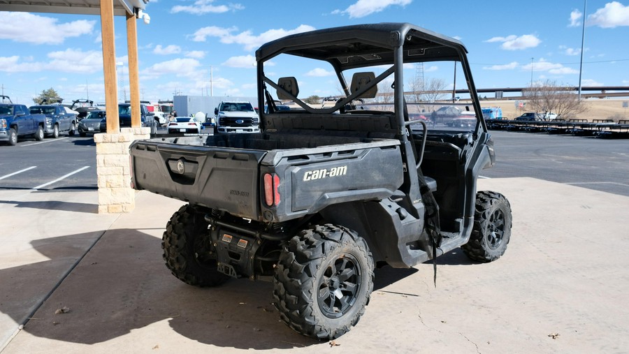 2023 CAN-AM DEFENDER DPS HD9