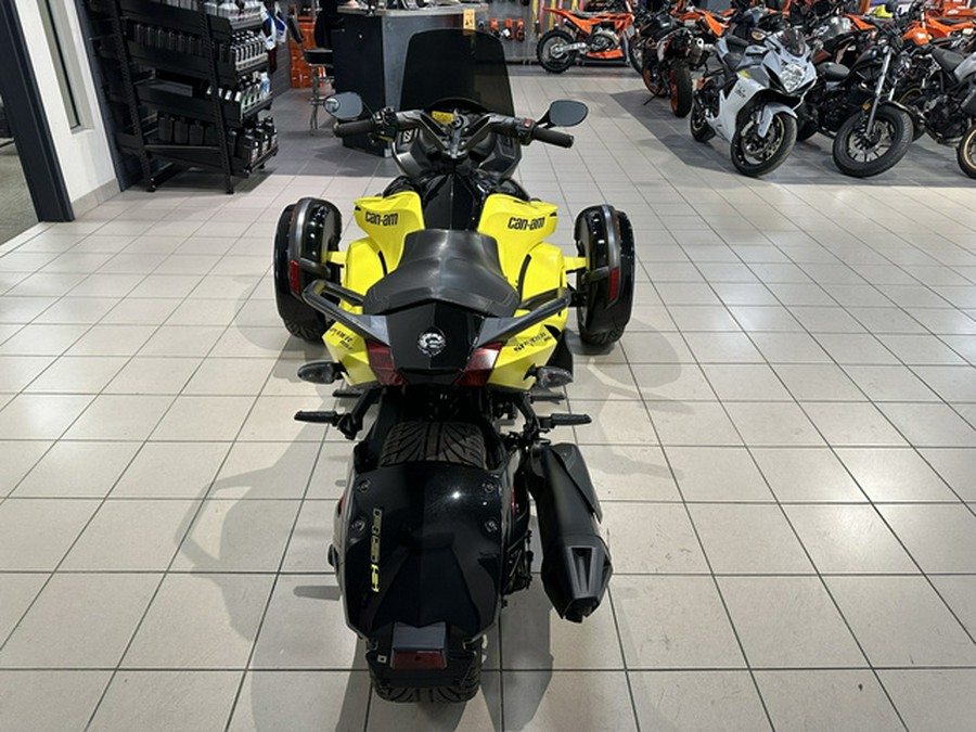 2014 Can-Am Spyder RS-S