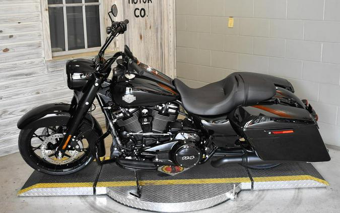 2023 Harley-Davidson® FLHRXS - Road King® Special