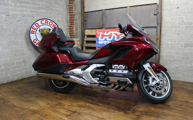 2018 Honda® Gold Wing Tour Automatic DCT Candy Ardent Red