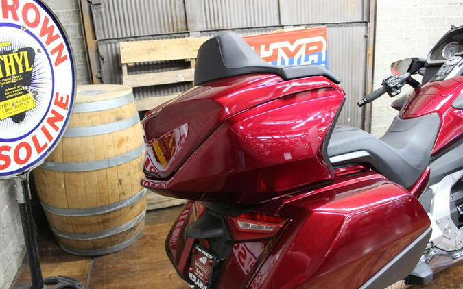 2018 Honda® Gold Wing Tour Automatic DCT Candy Ardent Red