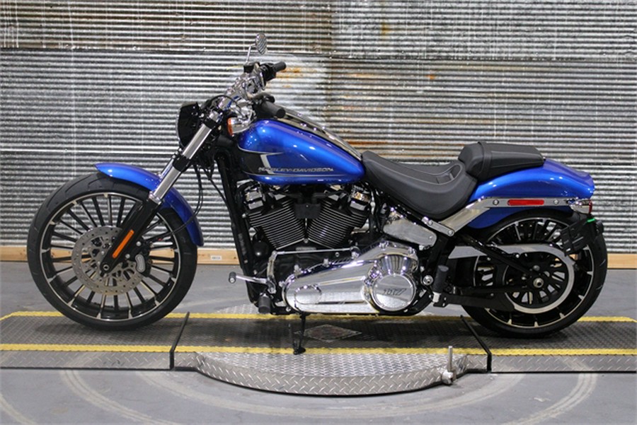 2024 Harley-Davidson Breakout