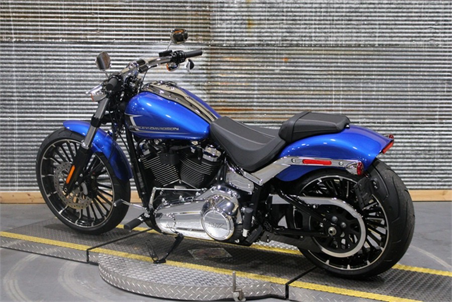 2024 Harley-Davidson Breakout