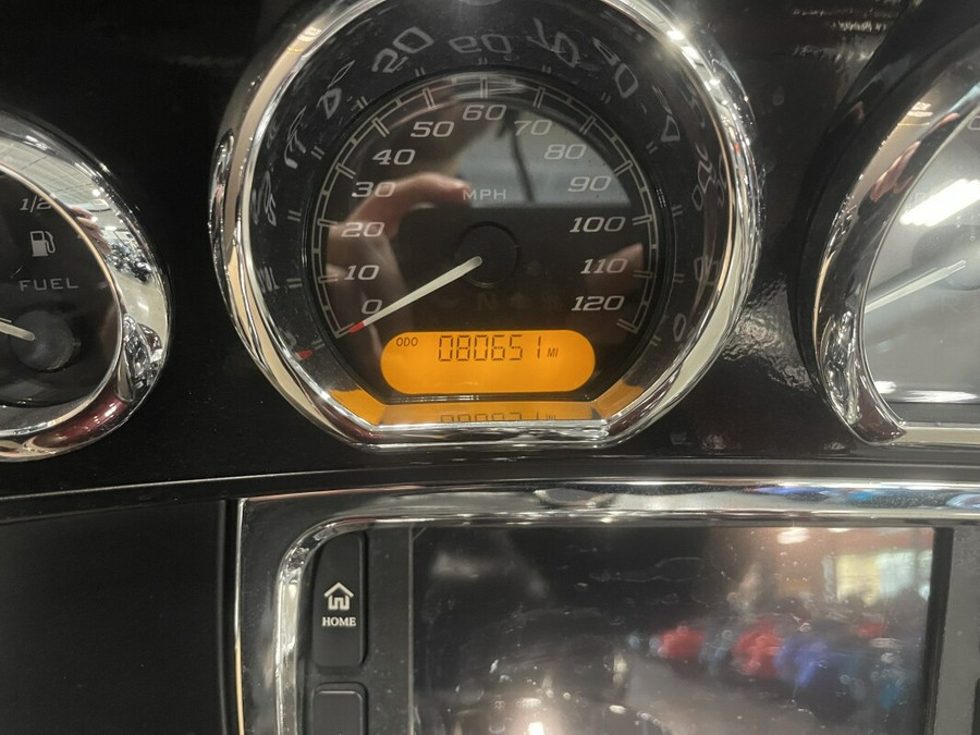 2018 Harley-Davidson® Tri Glide® Ultra Twisted Cherry/Silver Fortune