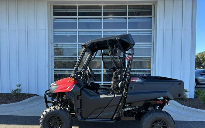 2026 Honda Pioneer 700 Deluxe