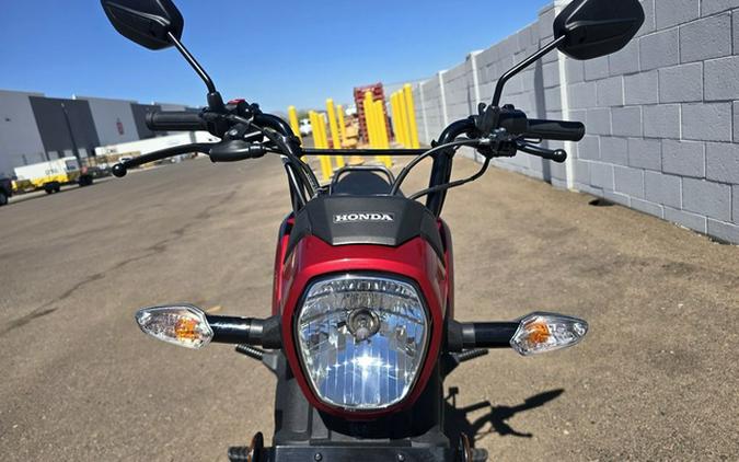 2026 Honda Navi Pearl Red