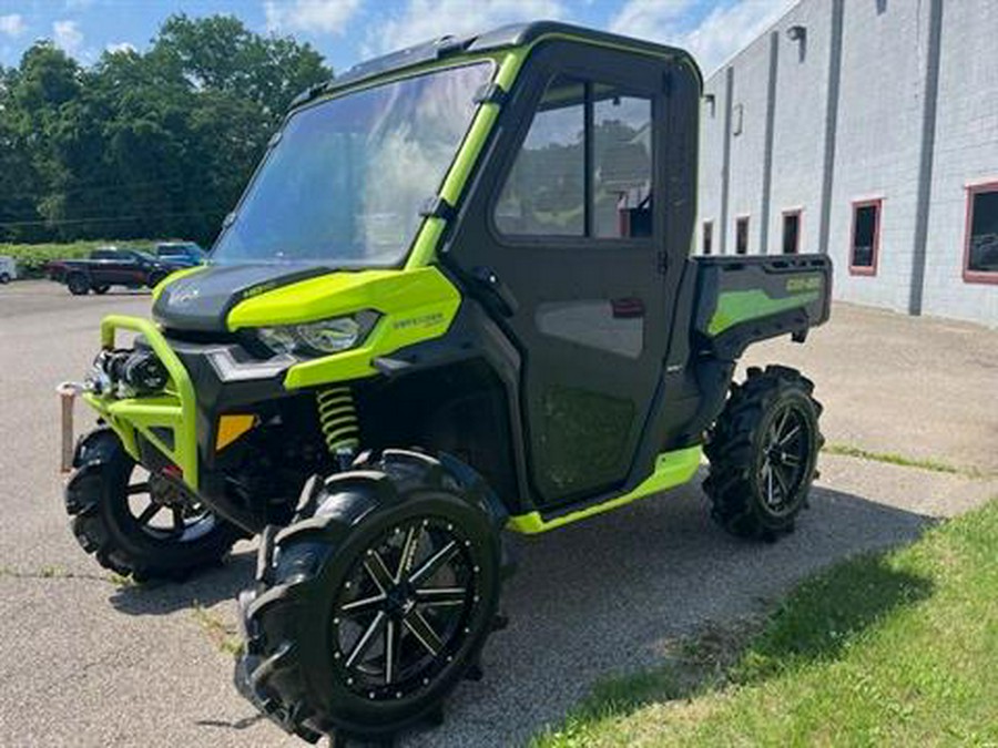 2021 Can-Am Defender X MR HD10