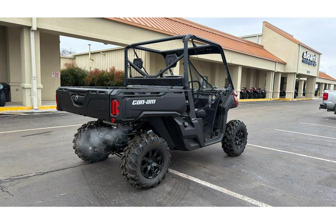 2025 Can-Am DEFENDER DPS HD10