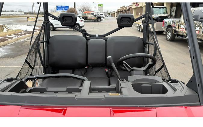 2025 Can-Am DEFENDER DPS HD10