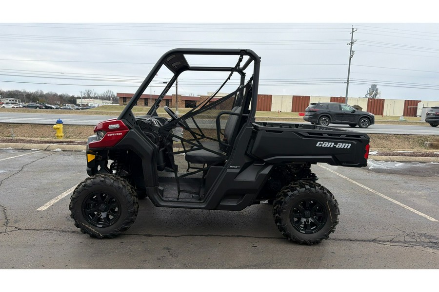 2025 Can-Am DEFENDER DPS HD10
