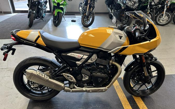 2026 Triumph Thruxton 400