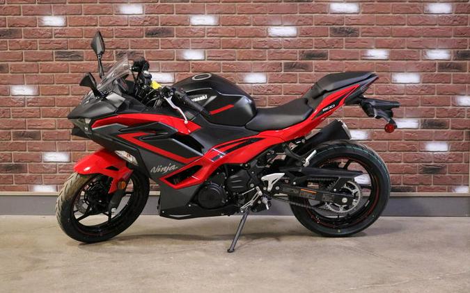 2024 Kawasaki Ninja® 500 ABS Passion Red/Metallic Flat Spark Black