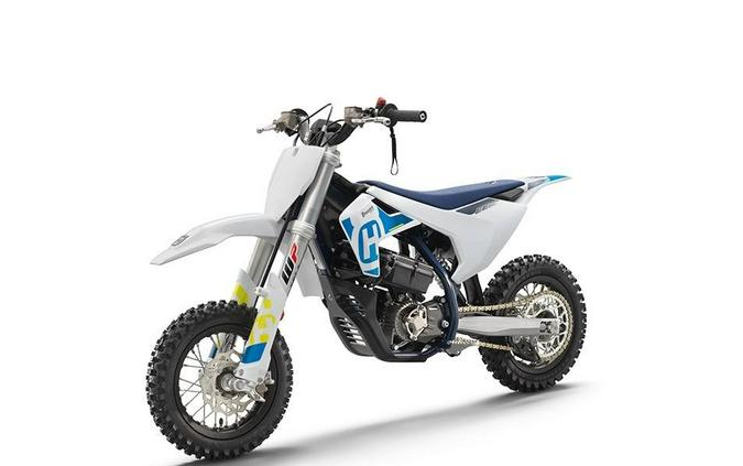 2023 Husqvarna Motorcycles EE 3