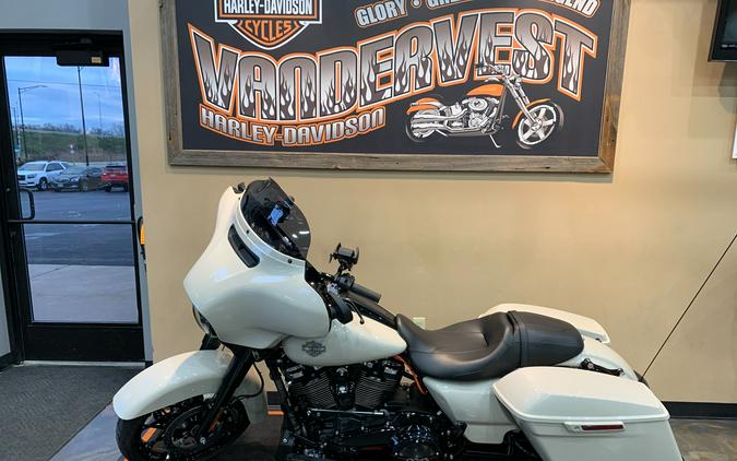 2022 Harley-Davidson Street Glide Special